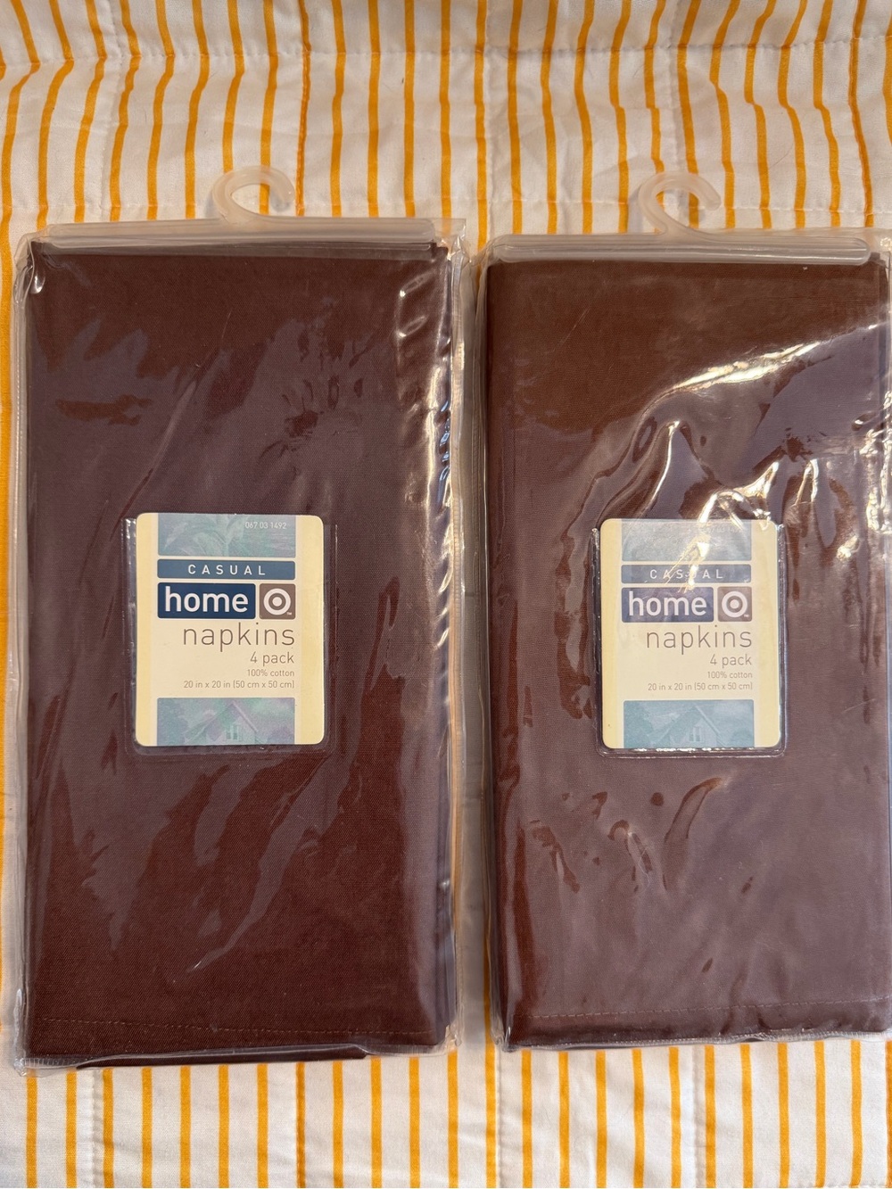 Casual Home Pack of 4 Brown Napkins (2 packs)